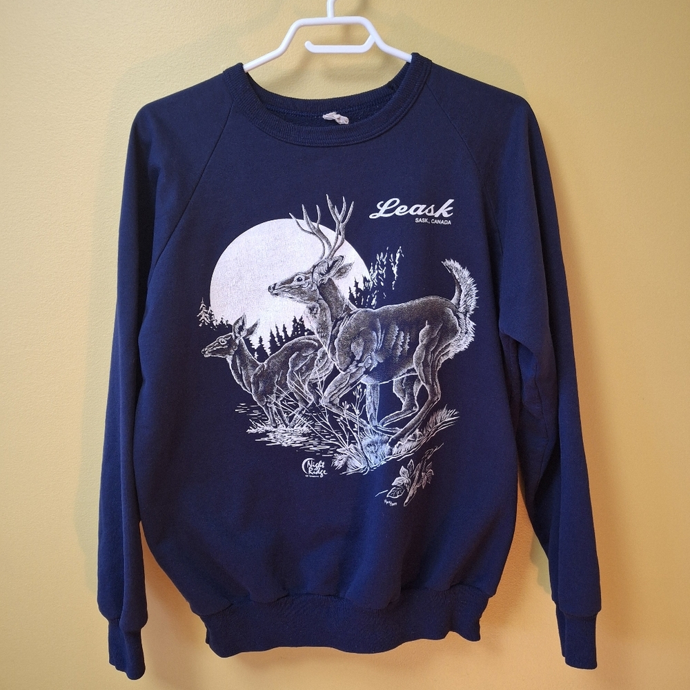 Vintage Souvenir Deer Sweatshirt